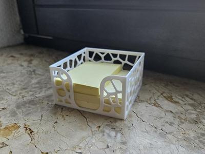 Sticky Notes Organizer Voronoi