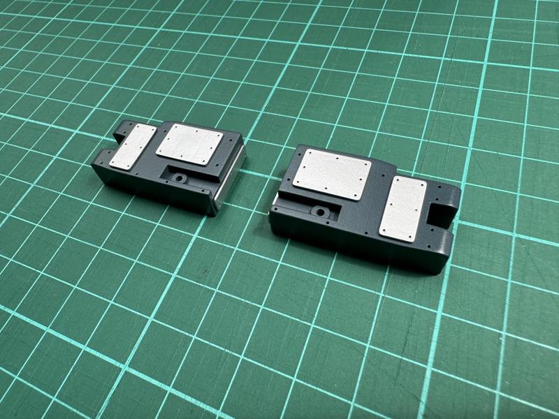1:8 BTTF DeLorean Roof Flux boxes withOUT screws