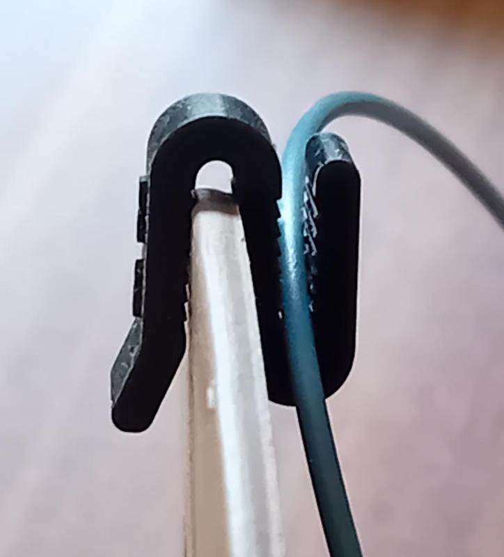 Filament clip