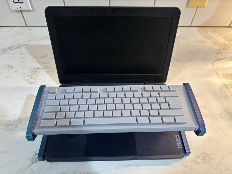 Typing Tray Learning Aid