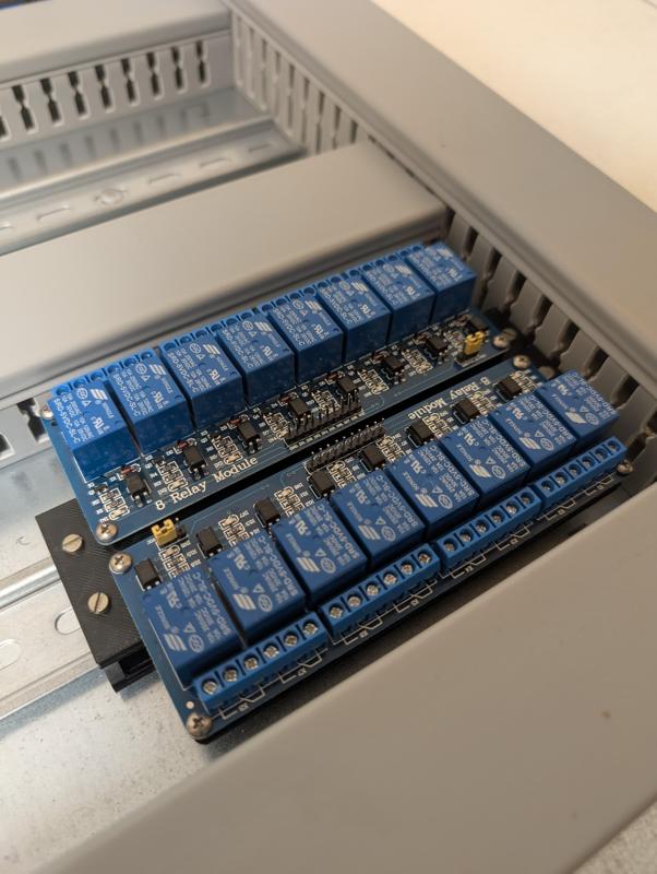 8 Kanal Relaismodul Hutschienenhalterung (DIN RAIL)