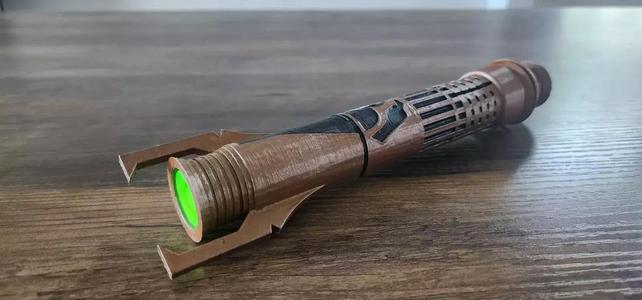 Quinlan Vos's Collapsible Lightsaber (Removable Blade)