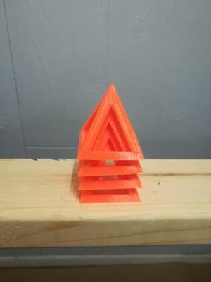 Stackable Painting Pyramid