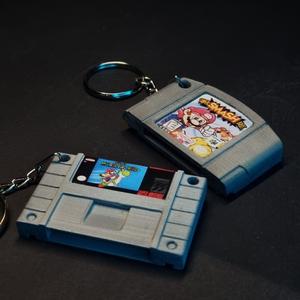 Bundle! Super Nintendo cartridges, snes and n64 keychains