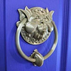 Hear No Knocker (free) - with Mount Holes and Strike Plate