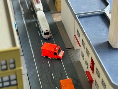 Emergency service vehicle 11 - Ambulance (z-scale)