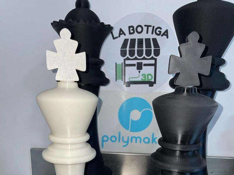 giant chess piece