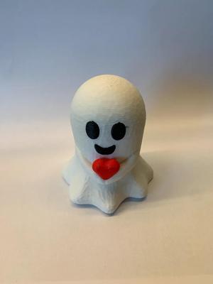 Cute ghost holding a heart (No support / easy print)