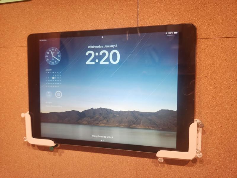 corkboard ipad/phone holder