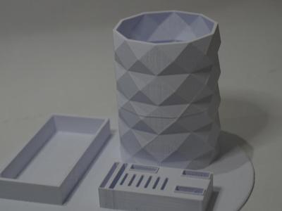 Pen Holder