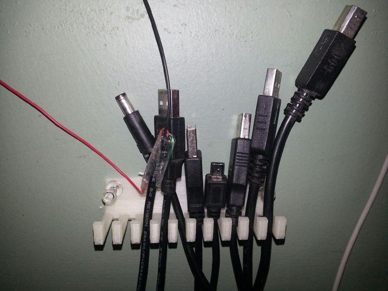 Cable Management Thingy 