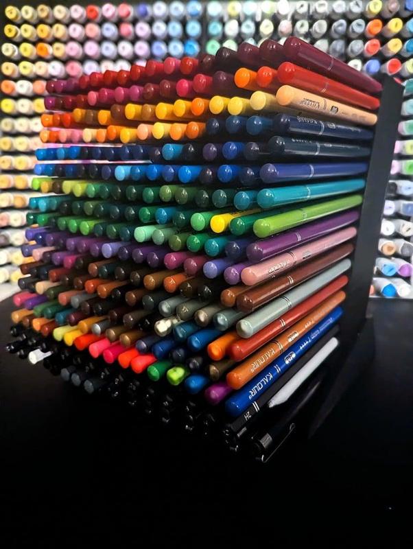 Color Pencil Holder