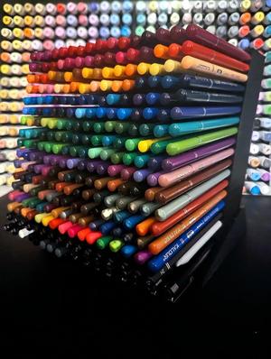 Color Pencil Holder