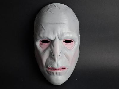 Voldemort mask Harry Potter