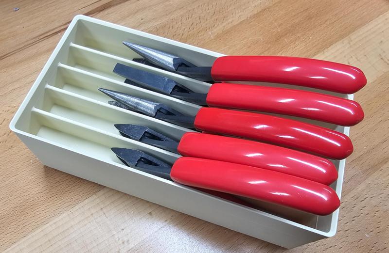 Gridfinity Mini Pliers Storage Tray