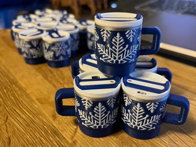 MiniMug Keychain - "Winter Flakes" / Strawless
