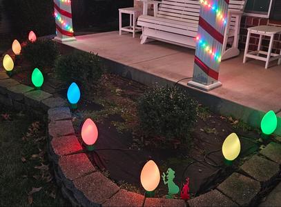 pathway.light.christmas