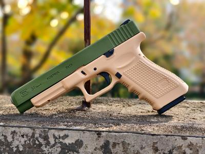 Glock G34 gen4 Toy model (can't move or launch)