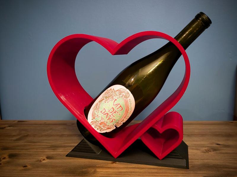 Wine Bottle Display - Heart 