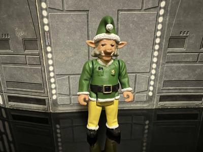 STAR WARS ADVENT CALENDAR 2023 DAY #6, UGNAUGHT ELF, UGELF FIGURE, 3.75″, 1/18 KENNER, HASBRO