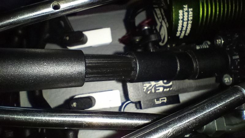 Axial SCX 10 III  drive shaft improvement / Antriebswellen verbesserung