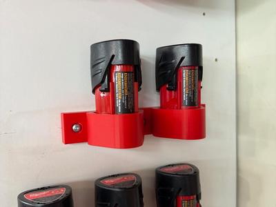 Milwaukee M12 2 battery holder