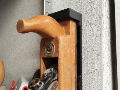 Wall mount for Ulmia smoothing plane