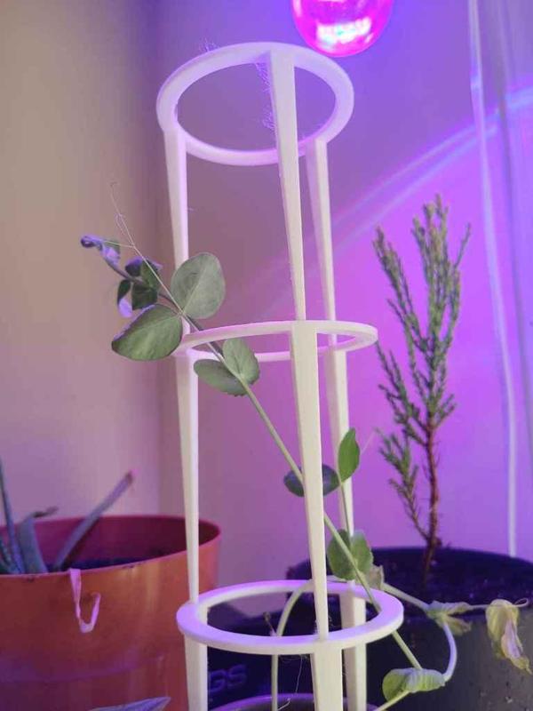 Stackable plant supporting tripod