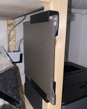 Improved Prusa steel sheet holder for IVAR