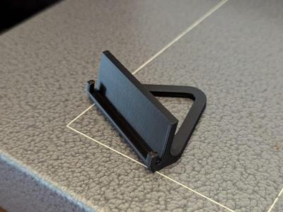 Minimal Gaming Card Display Stand