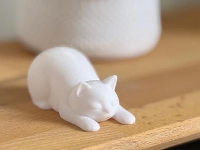 Balasana Yoga Cat – Child’s Pose Yoga Figurine