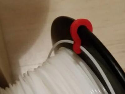 A regular filament clip