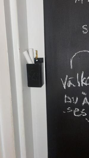 Crayon box for slate board