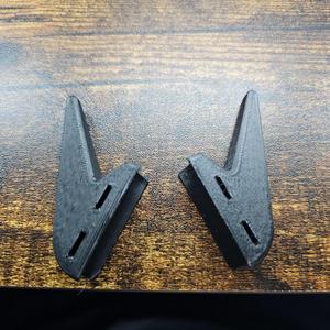 Paramotor line holder for trike or quad