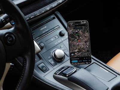 CT200h Universal Phone Holder - 17mm Ball Mount