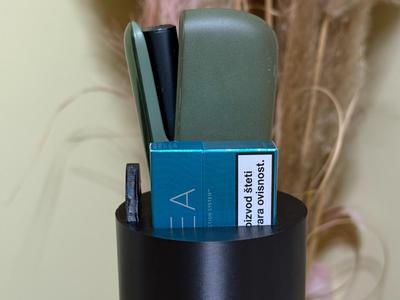 Cup holder cigarette iqos