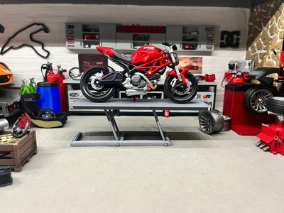 motorcycle lift 1:12 1:18 1:24 diorama