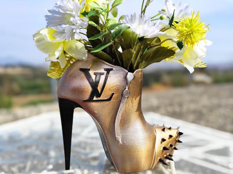 LV Stiletto Planter