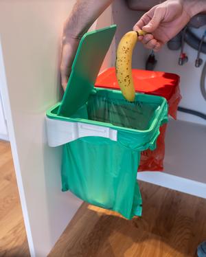 Mounted Trash Bag Bin