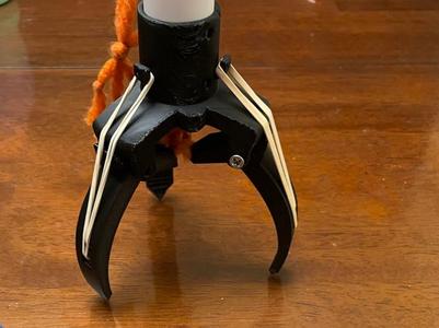 3 Claw picker and Grabber reacher tool