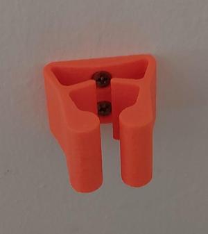 Simple broom holder