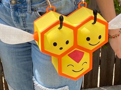 Combee Purse