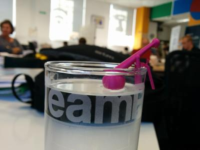 Simple Fluid Level Touch Indicator