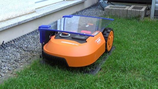 Worx Landroid Mähroboter Garage / Robotic lawnmower garage cheap and easy