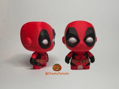Lil Deadpool Figurine – Marvel DeskBuddy