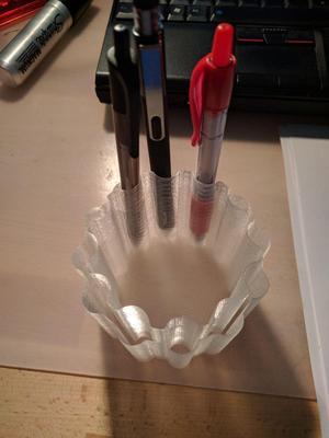 Vasemode office supply holder.