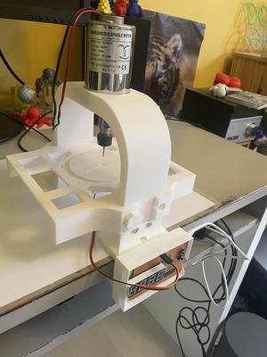 PCB Graveur-Fabriquer ses propres circuits imprimés sans produits chimiques et sans matériel couteux