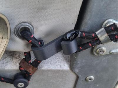 Expander Hooks for Tarpaulin Trailers