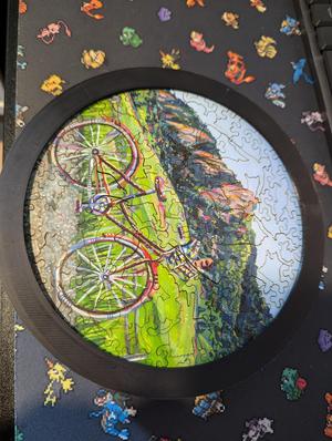 7in Round Puzzle Frame