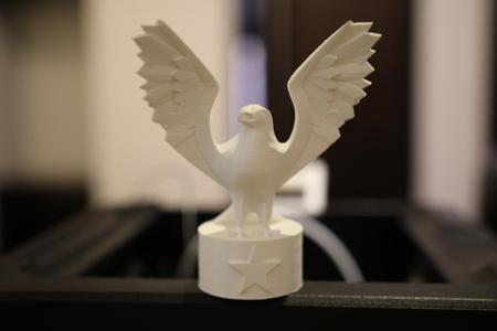 4th of July Eagle Statue